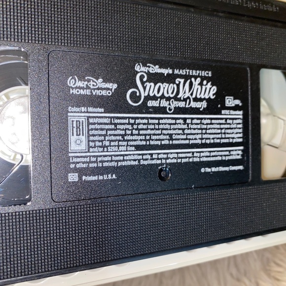 Vintage VHS tape Snow White and the seven dwarfs Walt Disney very good condition - Picture 4 of 11